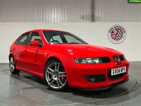 Used Seat Leon CUPRA 225 HP (165 kW) 2004 Emocion red Hatchback