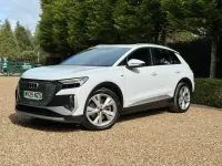 Second-hand Audi Q4 e-tron S-Line 210 kW (286 CP) 2025 Alb SUV