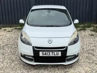 Used Renault Scénic III Dynamique 2013 White MPV