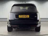 Begagnad Land Rover Range Rover First Edition 351 HK (258 kW) 2022 Svart SUV