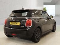 Usado Mini Cooper Classic 2021 Preto Citadino