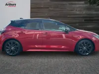 Begagnad Toyota Corolla 181 HK (133 kW) 2019 Röd Halvkombi