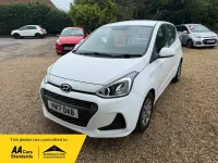 Used Hyundai i10 SE 2017 White Hatchback