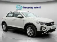 Usado VW T-Roc Life 110 HP (80 kW) 2024 SUV