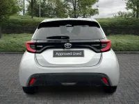 Used Toyota Yaris Design 116 HP (85 kW) 2023 Silver Hatchback
