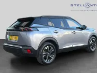 Używany Peugeot e-2008 GT 98 kW (134 KM) 2022 Szary SUV