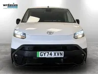 Used Toyota Proace 11 kW (15 HP) 2024 White MPV