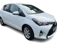 Used Toyota Yaris 101 HP (74 kW) 2014 White Hatchback