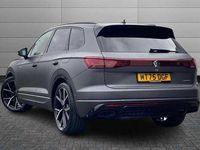New VW Touareg R 462 HP (339 kW) 2025 Silicon grey SUV