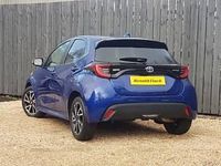 Used Toyota Yaris Hybrid Design 116 HP (85 kW) 2022 Blue Hatchback