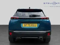 Neu Peugeot 2008 GT 143 PS (105 kW) 2025 Blau SUV