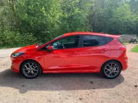 Used Ford Fiesta ST-Line 125 HP (91 kW) 2023 Red Hatchback