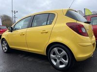Second-hand Vauxhall Corsa 100 CP (73 kW) 2014 Galben Hatchback
