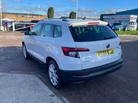 Used Skoda Karoq SE L 115 HP (84 kW) 2018 White SUV