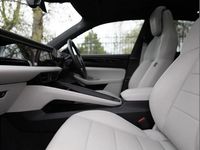 Used Porsche Macan 300 kW (408 HP) 2025 Orange SUV