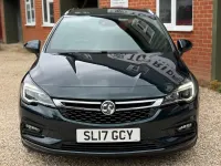 Used Vauxhall Astra SRi 150 HP (110 kW) 2017 Green Estate