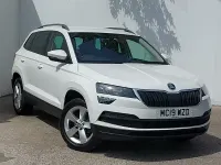 Używany Skoda Karoq SE 150 KM (110 kW) 2019 Biały SUV