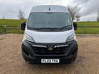 Used Vauxhall Movano S 140 HP (102 kW) 2023 White MPV