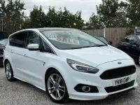 Used Ford S-MAX Sport 2018 White MPV
