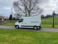 Used Nissan Interstar Tekna 150 HP (110 kW) 2023 White Van