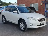 Used Toyota RAV4 150 HP (110 kW) 2012 White SUV