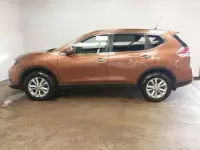 Used Nissan X-Trail Acenta 130 HP (95 kW) 2017 Orange SUV