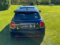 Used Mini Cooper SE Hatch 135 kW (184 HP) 2020 Black Hatchback