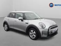Used Mini Cooper Classic 136 HP (100 kW) 2022 Hatchback