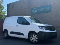 Used Peugeot Partner 2021 White MPV