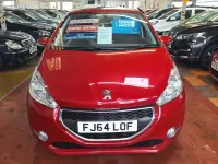 Used Peugeot 208 Active 68 HP (50 kW) 2015 Red Hatchback