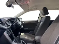 Używany VW T-Roc SE 150 KM (110 kW) 2021 Czarny SUV