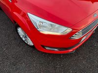 Gebraucht Ford C-MAX Titanium 120 PS (88 kW) 2018 Rot Van / Kleinbus