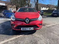 Gebraucht Renault Clio IV Signature 90 PS (66 kW) 2017 Rot Kleinwagen