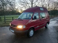Used VW Transporter 88 HP (64 kW) 2003 Red Van