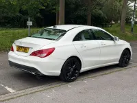 Usado Mercedes CLA180 2017 Branco Sedan