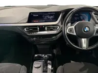 Usado BMW M135 Shadowline 302 CV (222 kW) 2021 Blanco Utilitario
