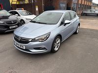 Used Vauxhall Astra SRi 104 HP (76 kW) 2019 Silver Hatchback