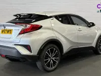 Używany Toyota C-HR 122 KM (89 kW) 2017 Srebrny SUV