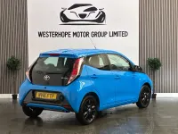 Used Toyota Aygo X-cite 69 HP (50 kW) 2016 Blue Hatchback