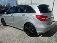 Used Mercedes B180 122 HP (89 kW) 2012 Silver Hatchback