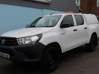 Używany Toyota HiLux Active 150 KM (110 kW) 2019 Biały Pickup