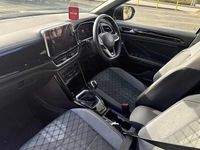 Usado VW T-Roc R-line 150 HP (110 kW) 2024 Preto SUV