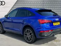 Used Audi Q5 Comfort 299 HP (219 kW) 2022 Ultra blue metallic SUV