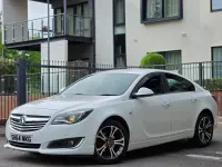 Used Vauxhall Insignia Edition 2014 White Hatchback