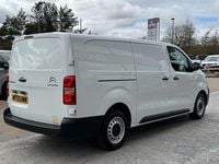 Used Citroën Dispatch 100 HP (73 kW) 2022 White MPV