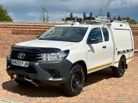 Used Toyota HiLux Active 150 HP (110 kW) 2020 White Pickup