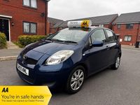 Used Toyota Yaris 2009 Blue Hatchback