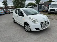 Used Suzuki Alto 68 HP (50 kW) 2013 White Hatchback