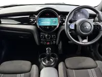 Used Mini Cooper Hatch 134 HP (98 kW) 2023 Silver Hatchback