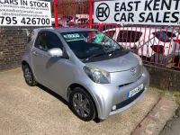 Used Toyota iQ 68 HP (50 kW) 2014 Silver Hatchback